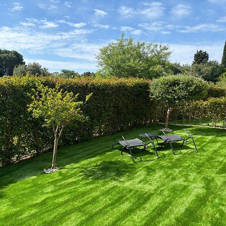 Apartment Punta Premantura E With Garden Exterior photo